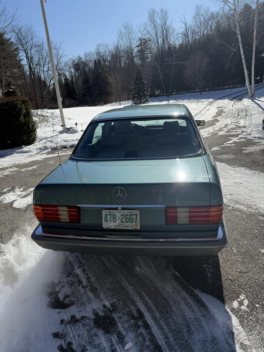 1988 Mercedes-Benz W126 S-Class Sedan - Image 10 of 31