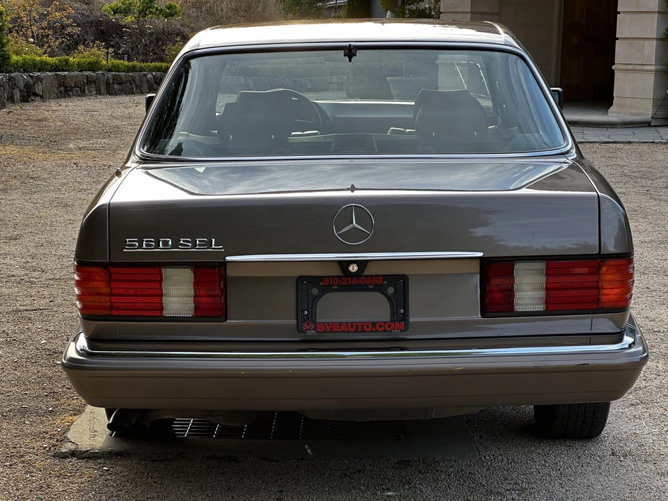 1988 Mercedes-Benz W126 S-Class Sedan - Image 5 of 31