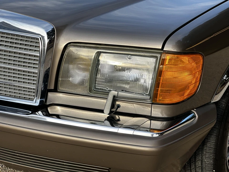 1988 Mercedes-Benz W126 S-Class Sedan - Image 16 of 31