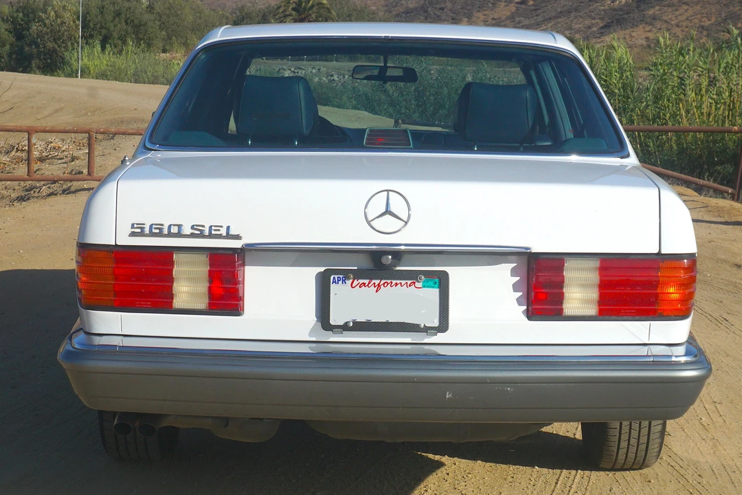 1988 Mercedes-Benz W126 S-Class Sedan - Image 5 of 6