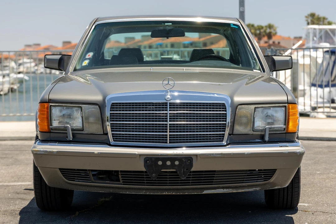 1988 Mercedes-Benz W126 S-Class Sedan - Image 2 of 31