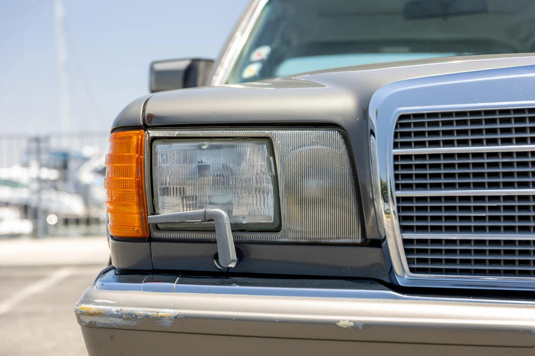 1988 Mercedes-Benz W126 S-Class Sedan - Image 19 of 31