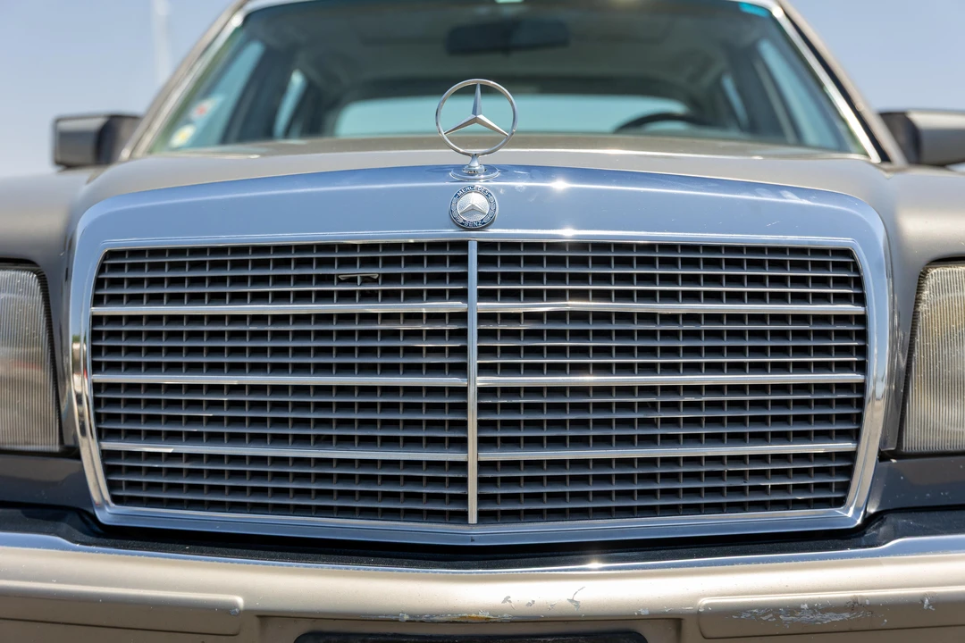 1988 Mercedes-Benz W126 S-Class Sedan - Image 22 of 31