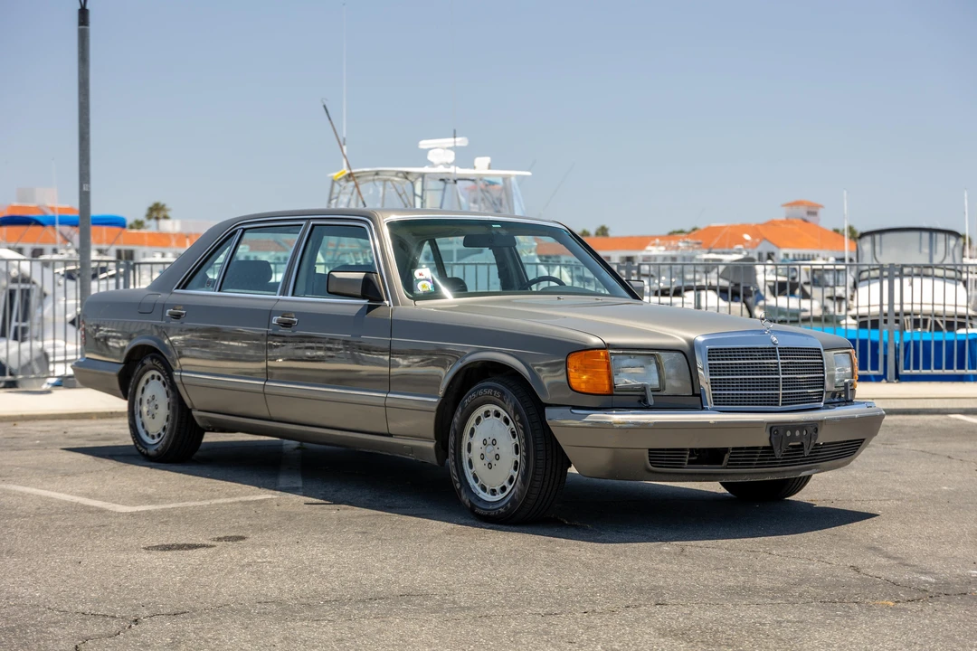 1988 Mercedes-Benz W126 S-Class Sedan - Image 16 of 31