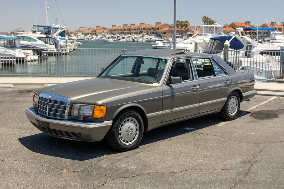 1988 Mercedes-Benz W126 S-Class Sedan - Image 10 of 31