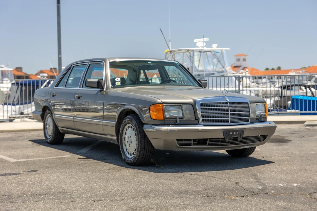 1988 Mercedes-Benz W126 S-Class Sedan - Image 17 of 31
