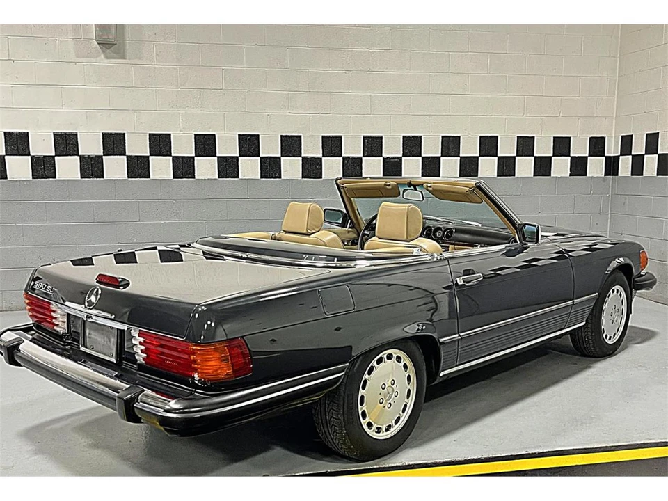 1988 Mercedes-Benz R107 SL-Class - Image 9 of 31