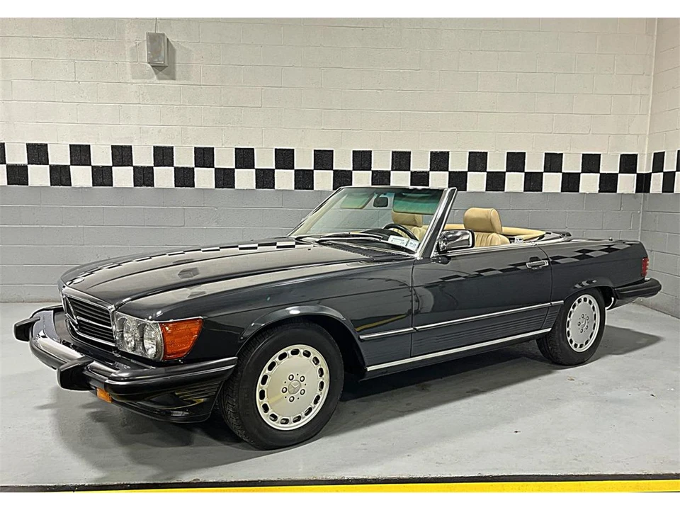 1988 Mercedes-Benz R107 SL-Class - Image 24 of 31