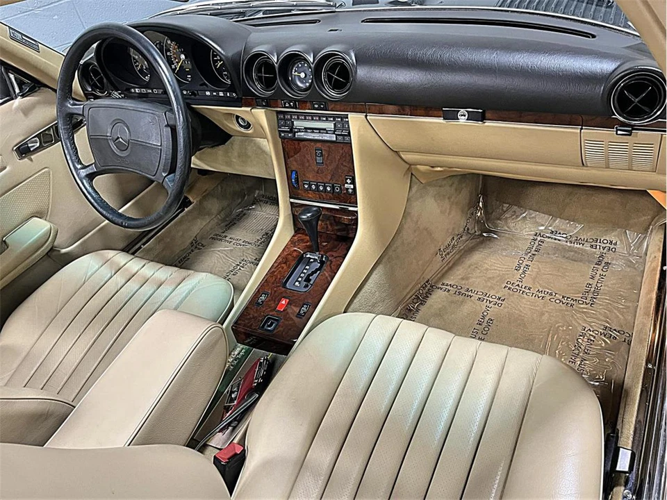 1988 Mercedes-Benz R107 SL-Class - Image 27 of 31