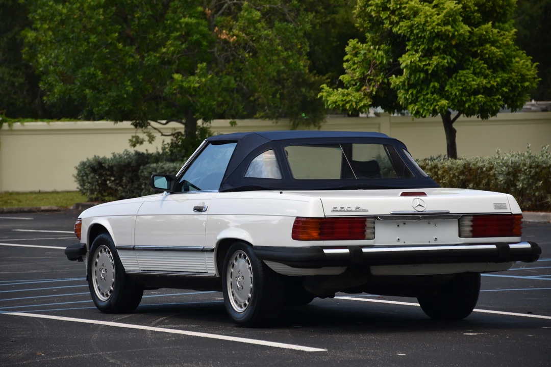 1988 Mercedes-Benz R107 SL-Class - Image 23 of 28