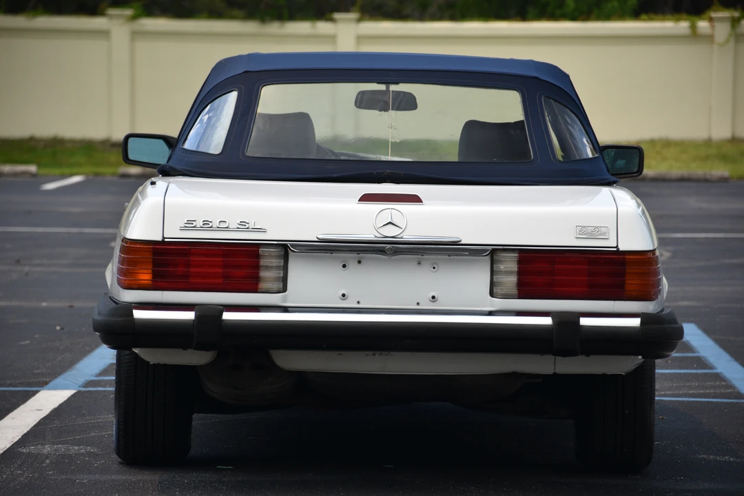 1988 Mercedes-Benz R107 SL-Class - Image 24 of 28