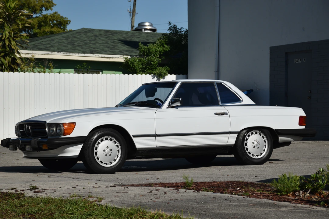 1988 Mercedes-Benz R107 SL-Class - Image 25 of 28