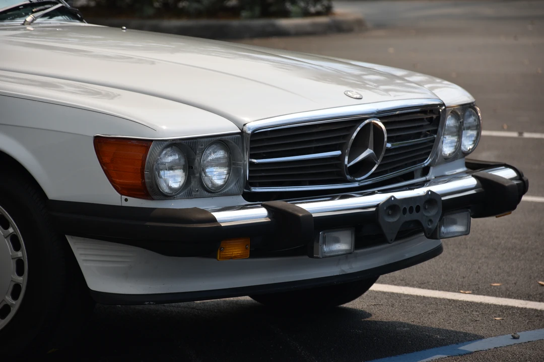 1988 Mercedes-Benz R107 SL-Class - Image 8 of 28