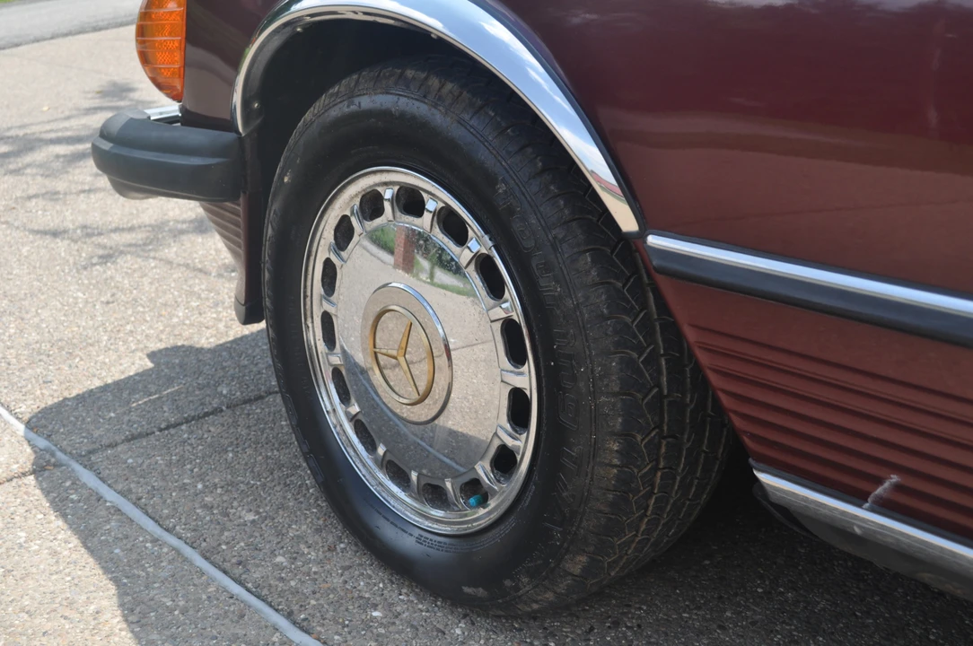 1988 Mercedes-Benz R107 SL-Class - Image 31 of 31