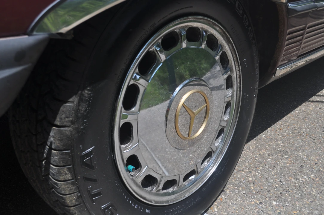 1988 Mercedes-Benz R107 SL-Class - Image 28 of 31