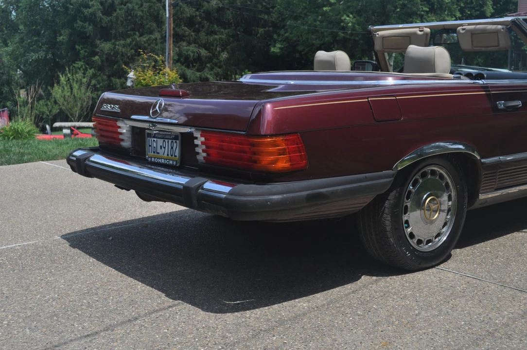1988 Mercedes-Benz R107 SL-Class - Image 22 of 31