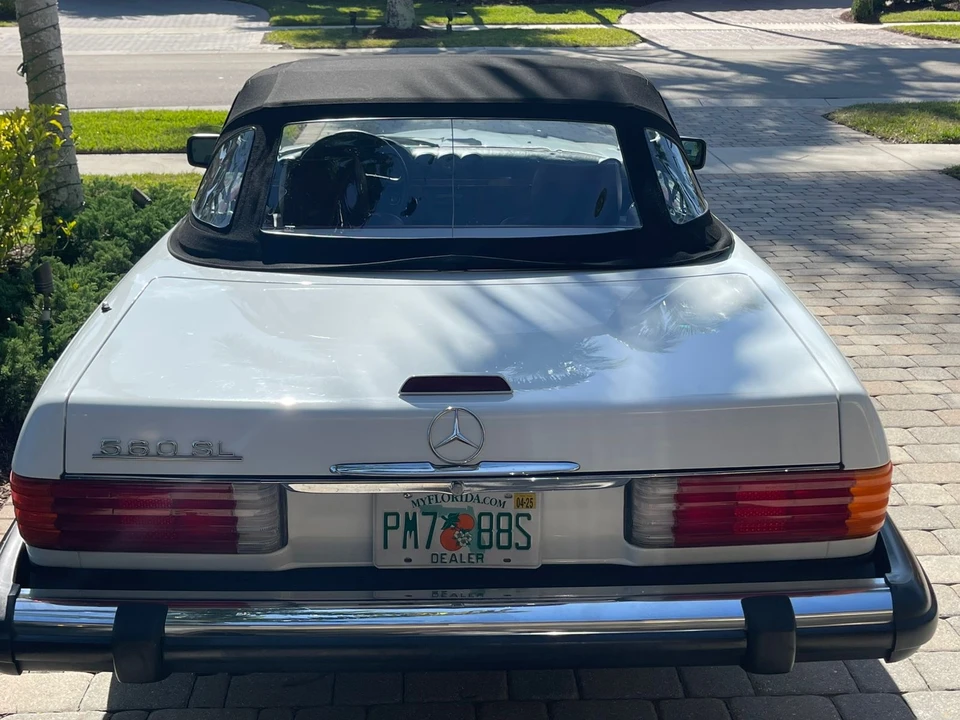 1988 Mercedes-Benz R107 SL-Class - Image 11 of 31
