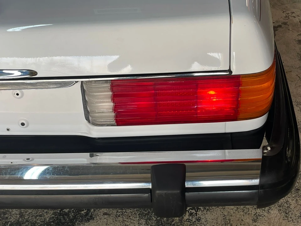 1988 Mercedes-Benz R107 SL-Class - Image 26 of 31