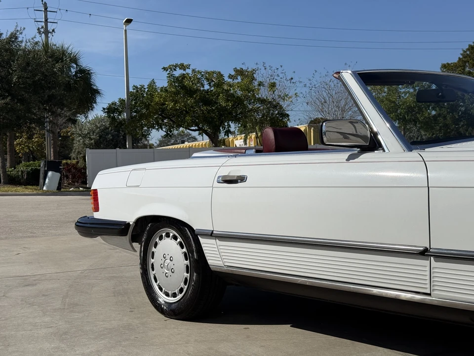 1988 Mercedes-Benz R107 SL-Class - Image 18 of 31