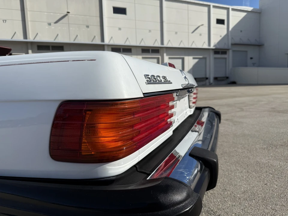 1988 Mercedes-Benz R107 SL-Class - Image 20 of 31