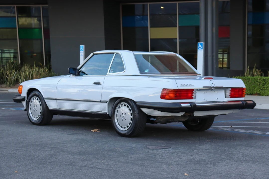 1988 Mercedes-Benz R107 SL-Class - Image 21 of 31
