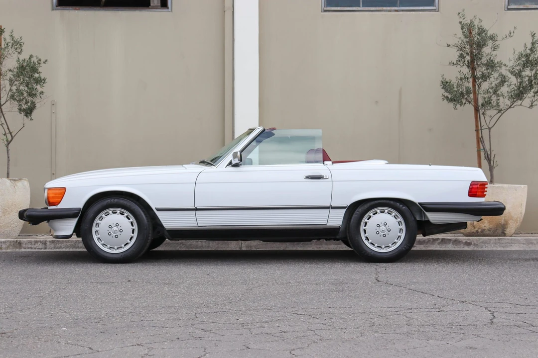 1988 Mercedes-Benz R107 SL-Class - Image 23 of 31