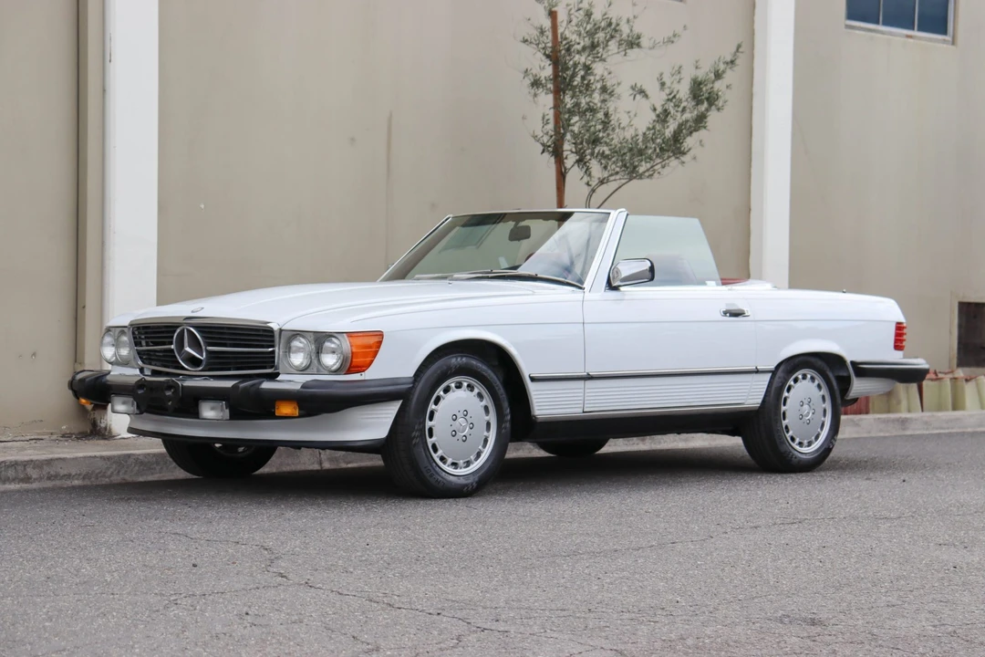 1988 Mercedes-Benz R107 SL-Class - Image 2 of 31