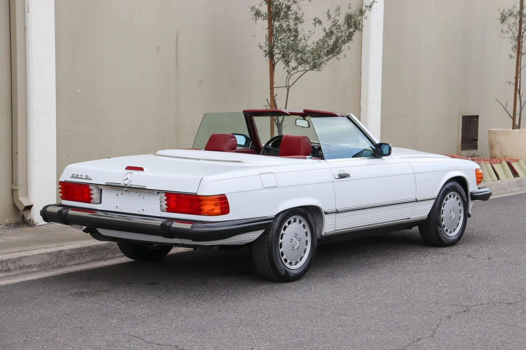 1988 Mercedes-Benz R107 SL-Class - Image 13 of 31