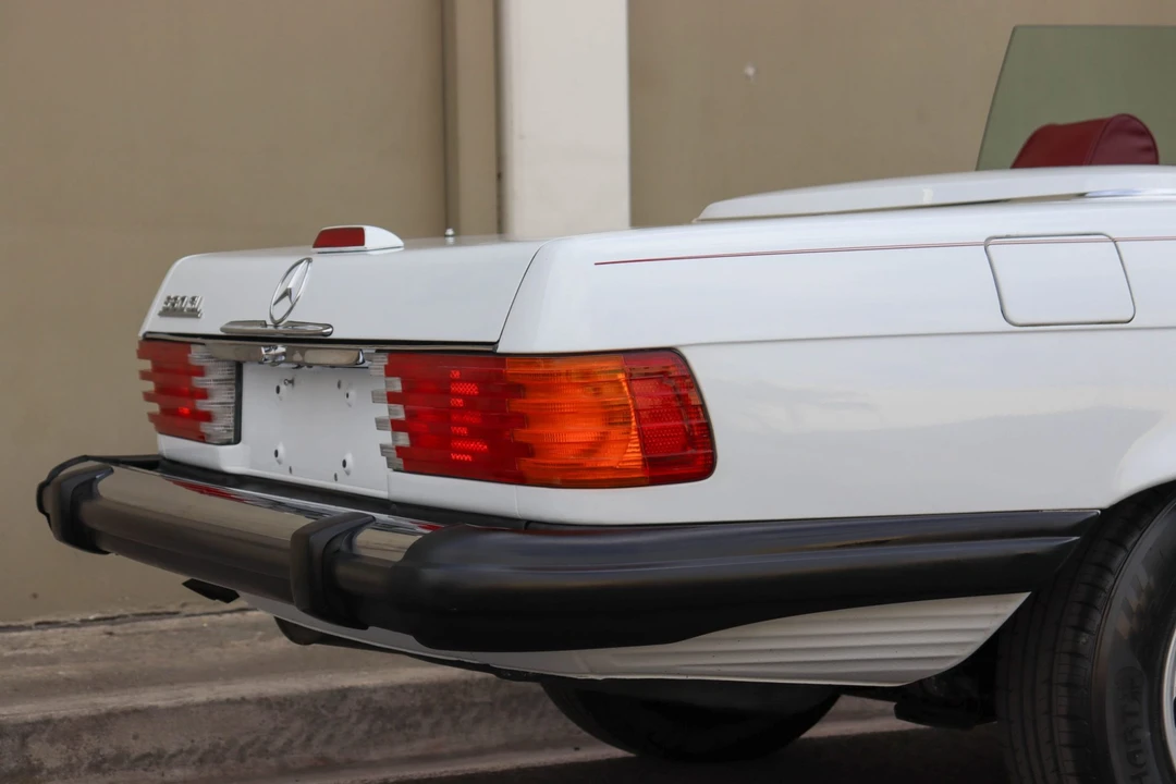 1988 Mercedes-Benz R107 SL-Class - Image 30 of 31