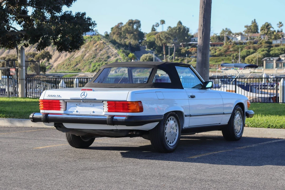 1988 Mercedes-Benz R107 SL-Class - Image 15 of 31