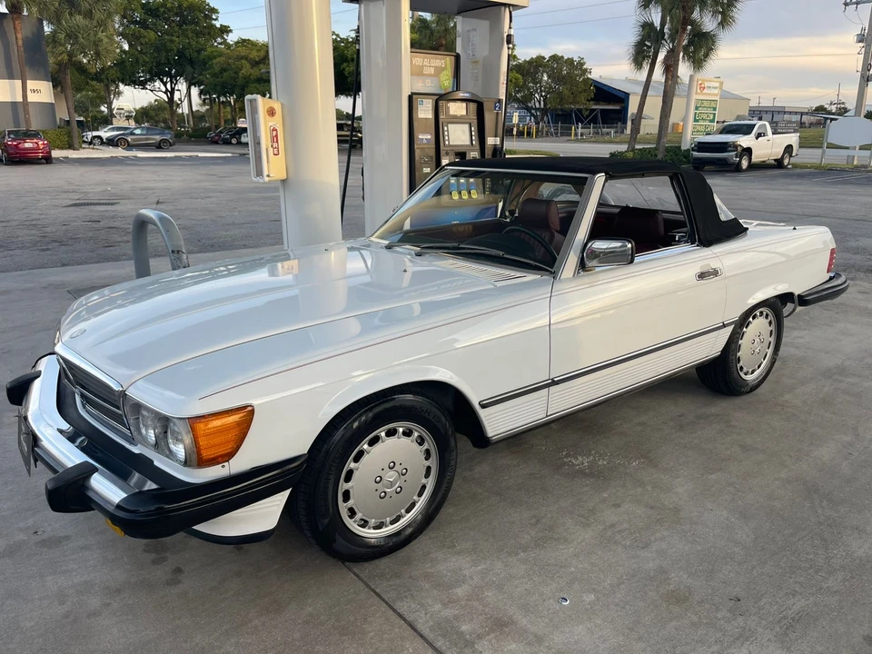 1988 Mercedes-Benz R107 SL-Class - Image 9 of 31
