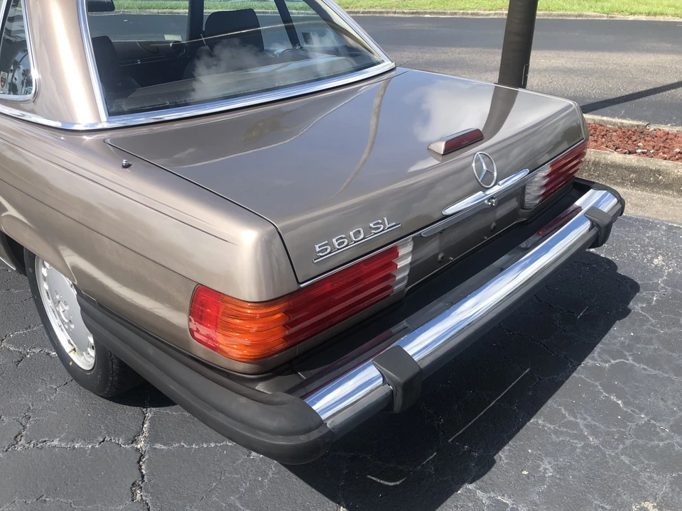 1988 Mercedes-Benz R107 SL-Class - Image 21 of 31