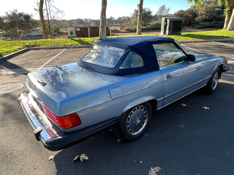 1988 Mercedes-Benz R107 SL-Class - Image 26 of 31