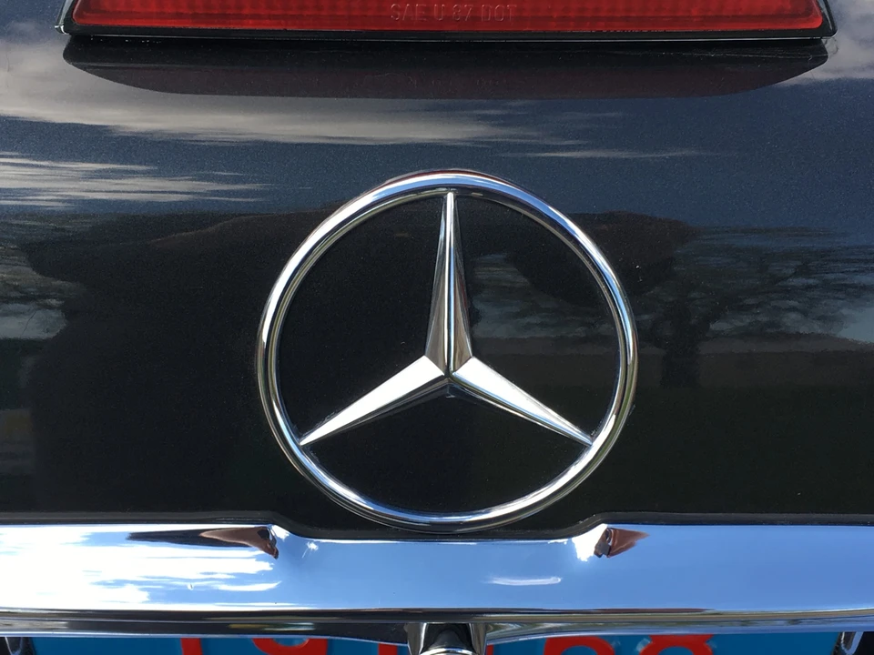 1988 Mercedes-Benz R107 SL-Class - Image 27 of 31
