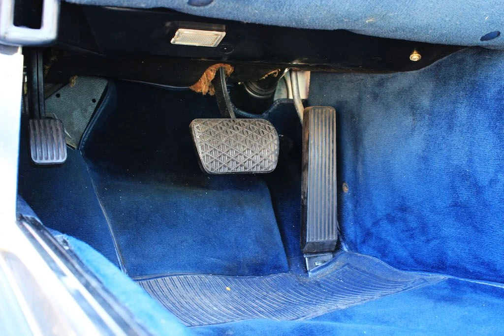 1988 Mercedes-Benz R107 SL-Class - Image 26 of 31