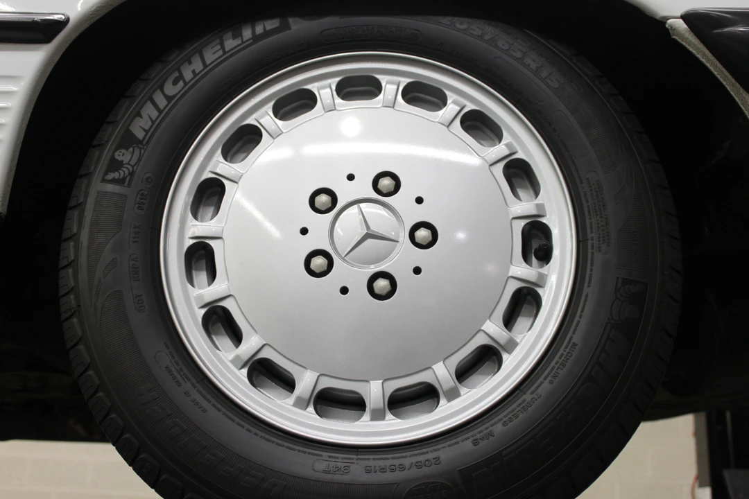 1988 Mercedes-Benz R107 SL-Class - Image 17 of 31