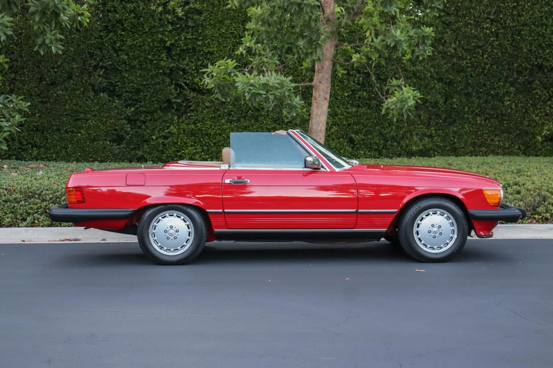 1988 Mercedes-Benz R107 SL-Class - Image 23 of 31