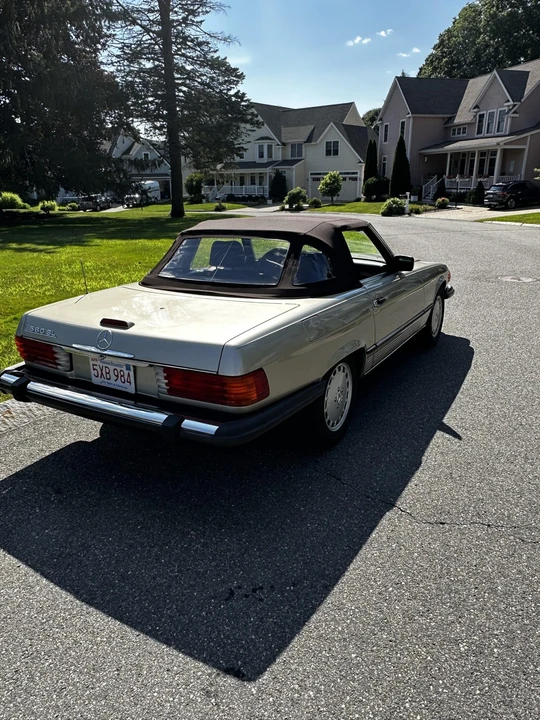 1988 Mercedes-Benz R107 SL-Class - Image 4 of 31