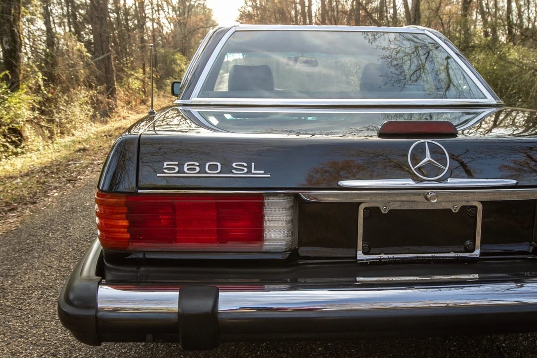 1988 Mercedes-Benz R107 SL-Class - Image 17 of 31