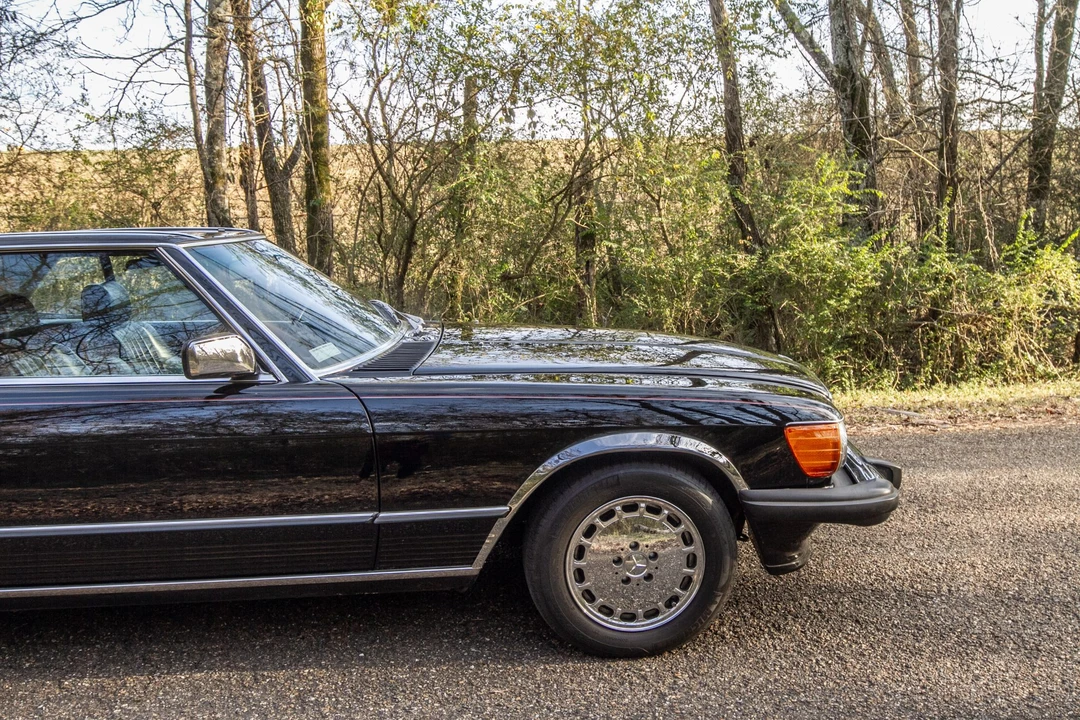 1988 Mercedes-Benz R107 SL-Class - Image 21 of 31