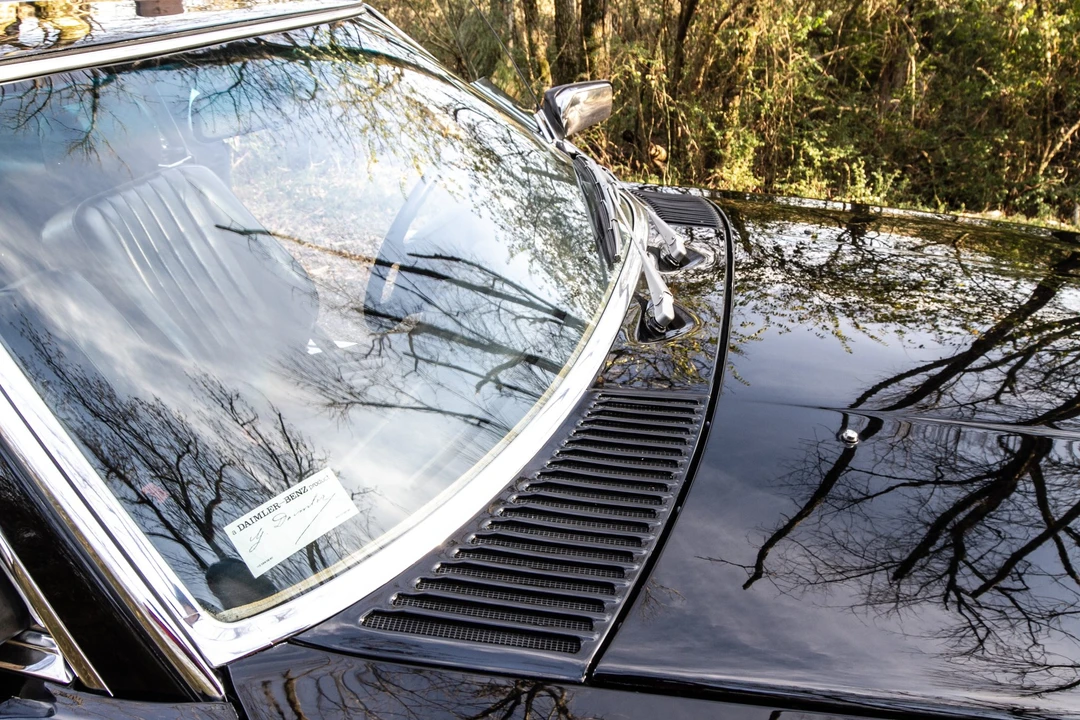 1988 Mercedes-Benz R107 SL-Class - Image 25 of 31