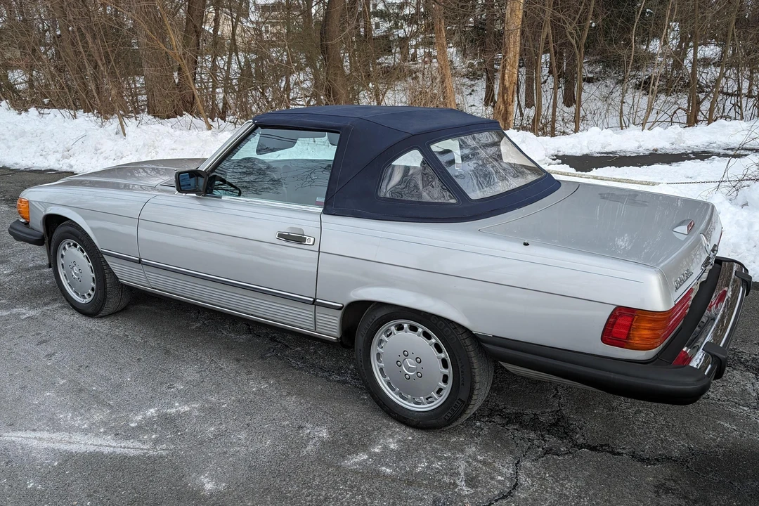 1988 Mercedes-Benz R107 SL-Class - Image 4 of 31