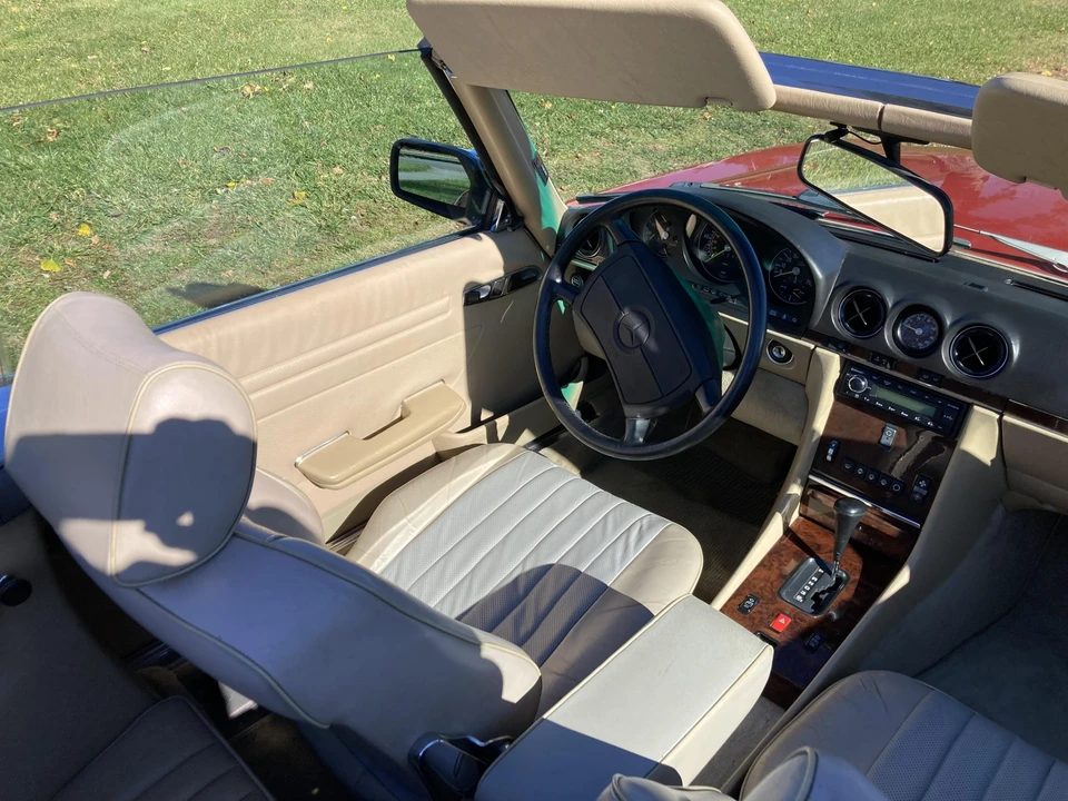 1988 Mercedes-Benz R107 SL-Class - Image 30 of 31