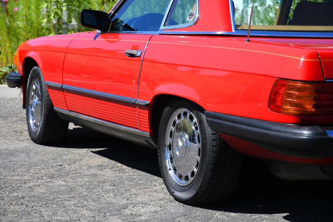 1988 Mercedes-Benz R107 SL-Class - Image 18 of 31