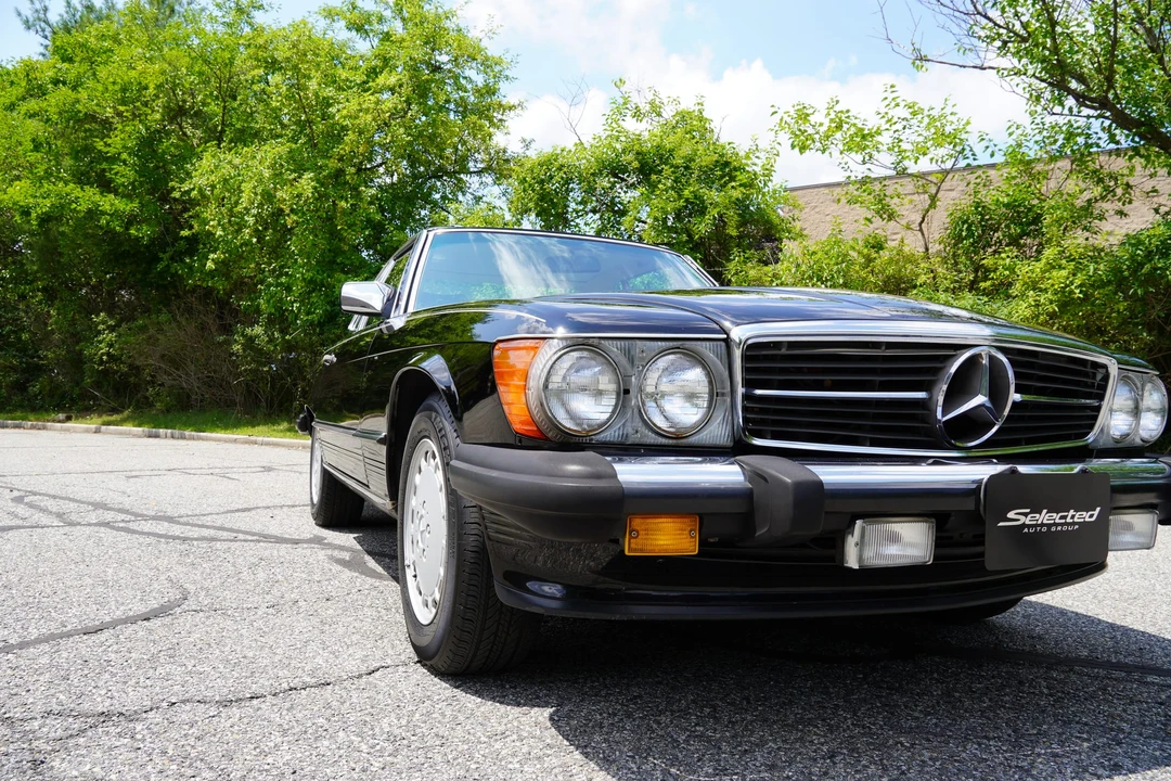 1988 Mercedes-Benz R107 SL-Class - Image 4 of 31