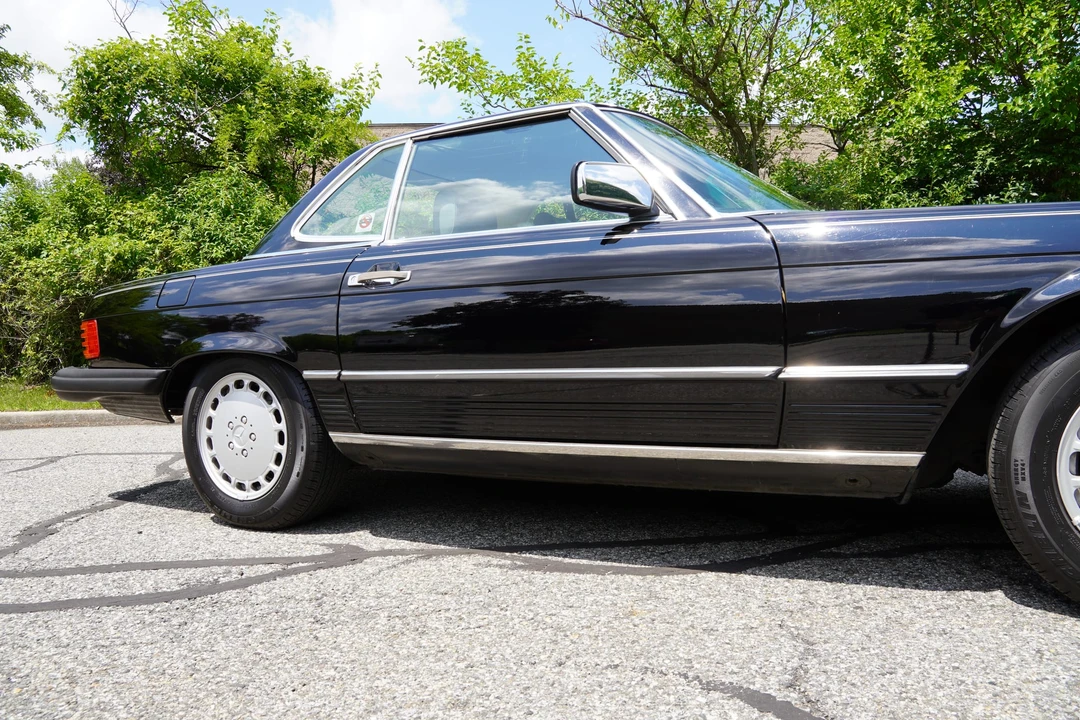 1988 Mercedes-Benz R107 SL-Class - Image 26 of 31