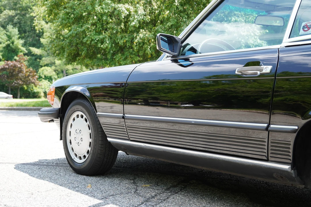 1988 Mercedes-Benz R107 SL-Class - Image 30 of 31