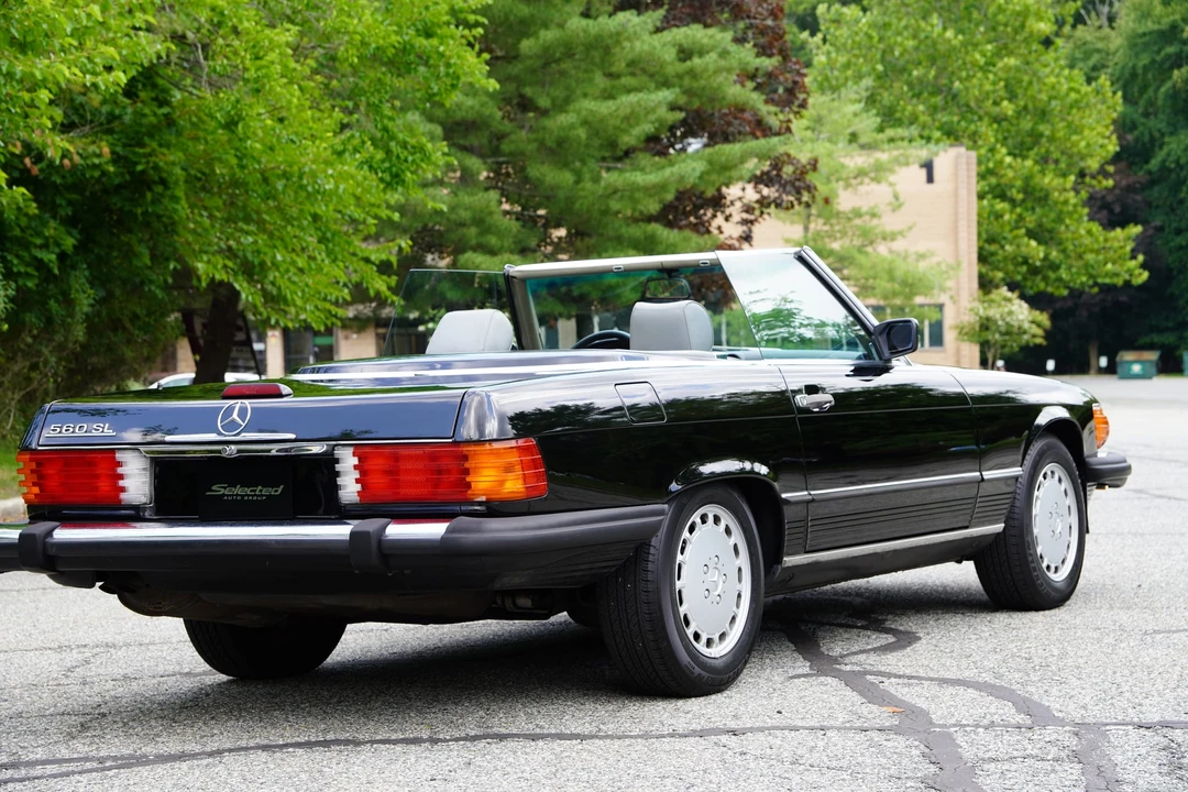 1988 Mercedes-Benz R107 SL-Class - Image 22 of 31