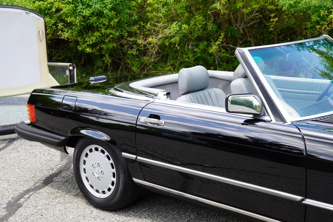1988 Mercedes-Benz R107 SL-Class - Image 27 of 31