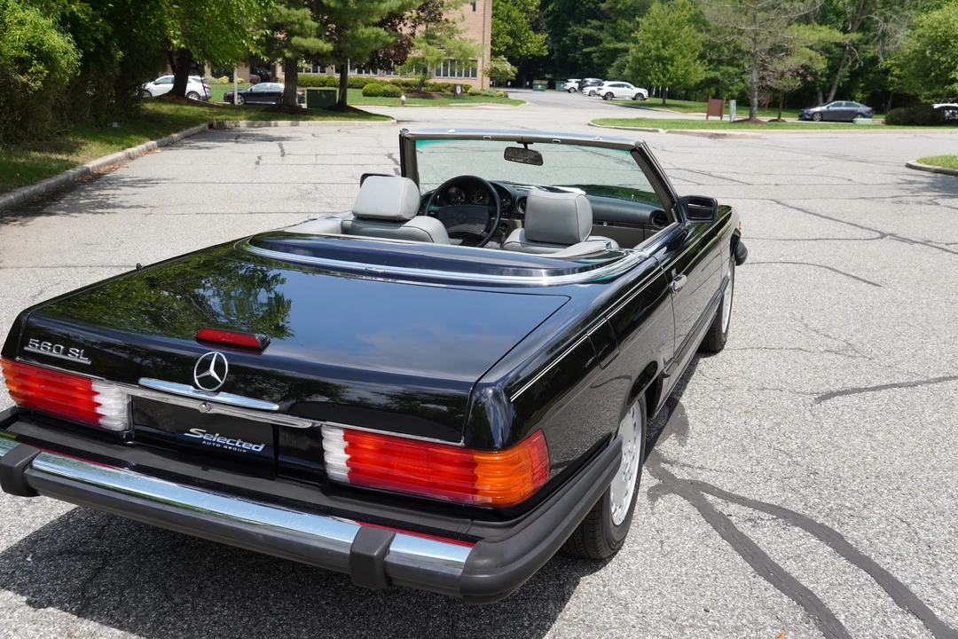 1988 Mercedes-Benz R107 SL-Class - Image 20 of 31
